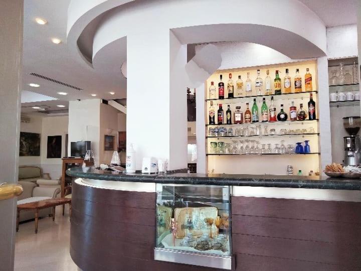 Hotel Pace 산 조반니 로톤도 외부 사진