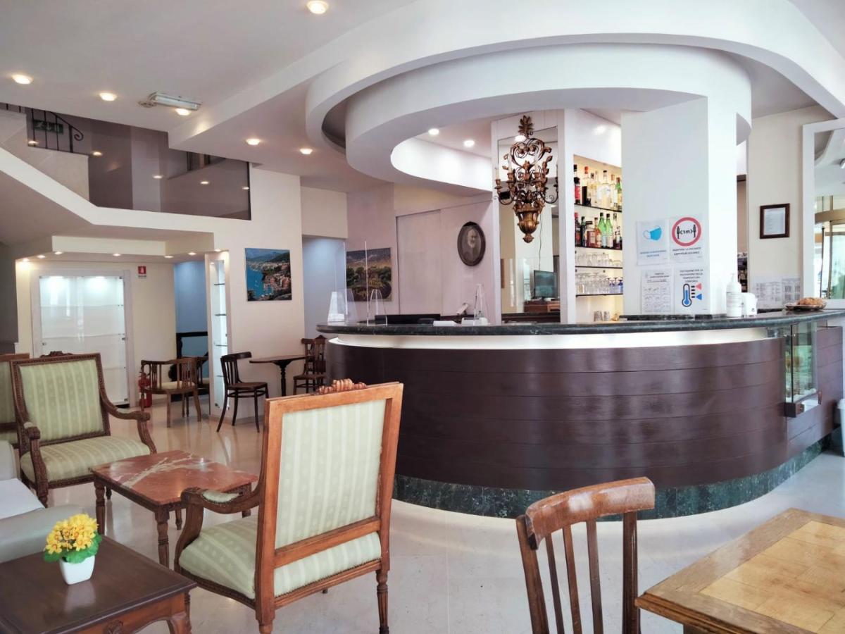 Hotel Pace 산 조반니 로톤도 외부 사진